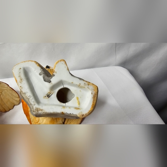 Vintage Set Of Owls On Log Ceramic Figurines - Picture 9 of 13